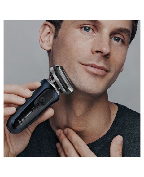 Series 7 Wet & Dry Shaver